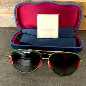 Gucci Unisex Sunglasses